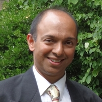 Headshot of Kevin de Souza