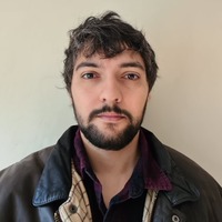 Headshot of Paris Flood