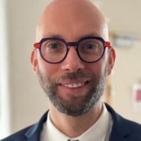 Headshot of Francois Lintz, MD